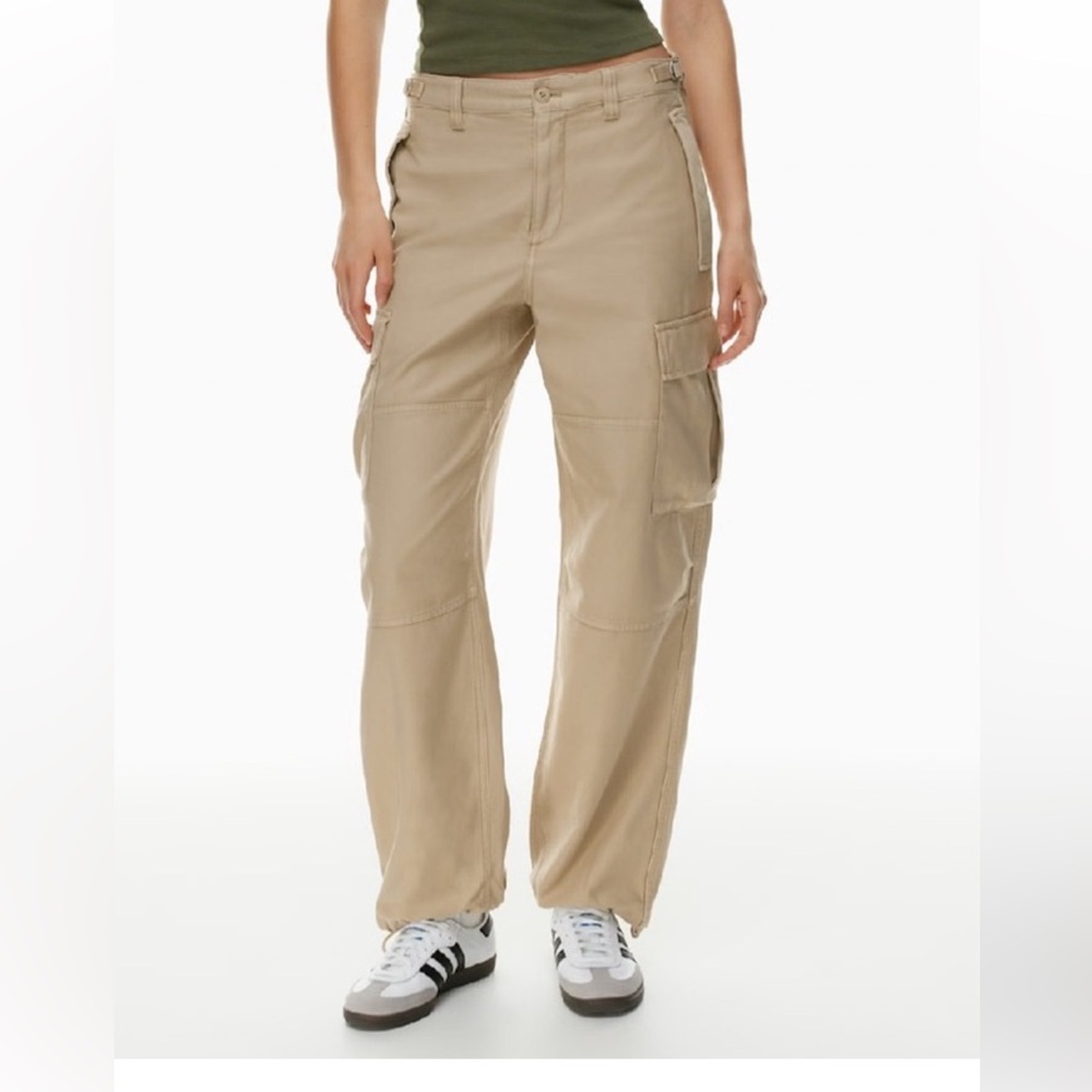 Aritzia Tna Cargo Pants - Size 4